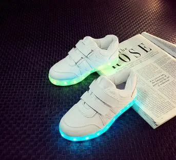 2017 Sneakers children USB charging Luminous Lighted Sneakers Boys / Girls Colorful led lights Children's Shoes