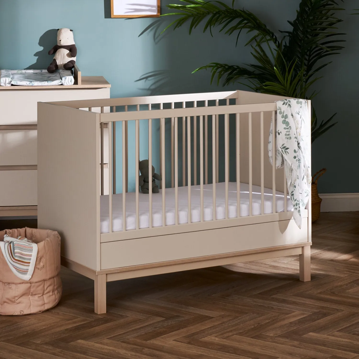 Astrid Mini 3 Piece Nursery Room Set - Satin