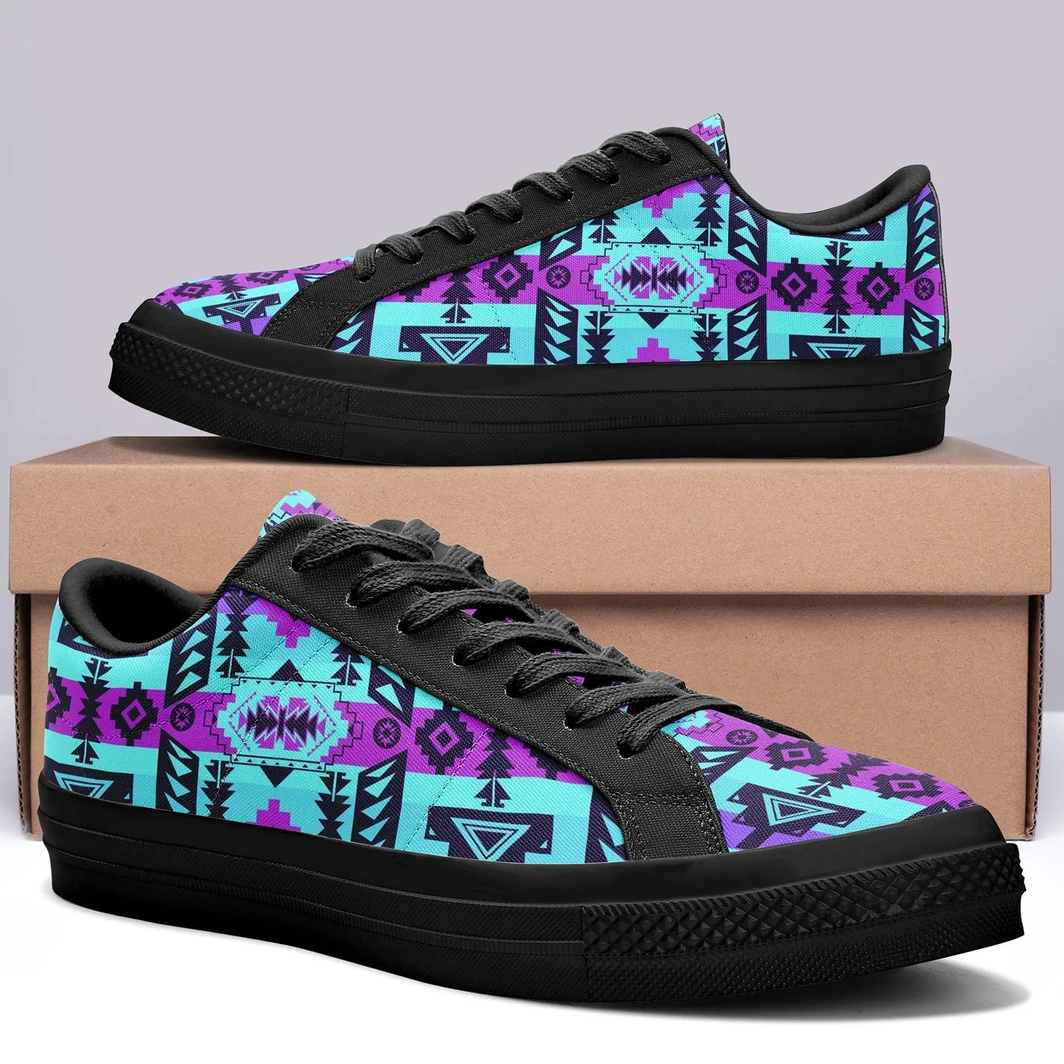 Chiefs Mountain Moon Shadow Aapisi Low Top Canvas Shoes Black Sole