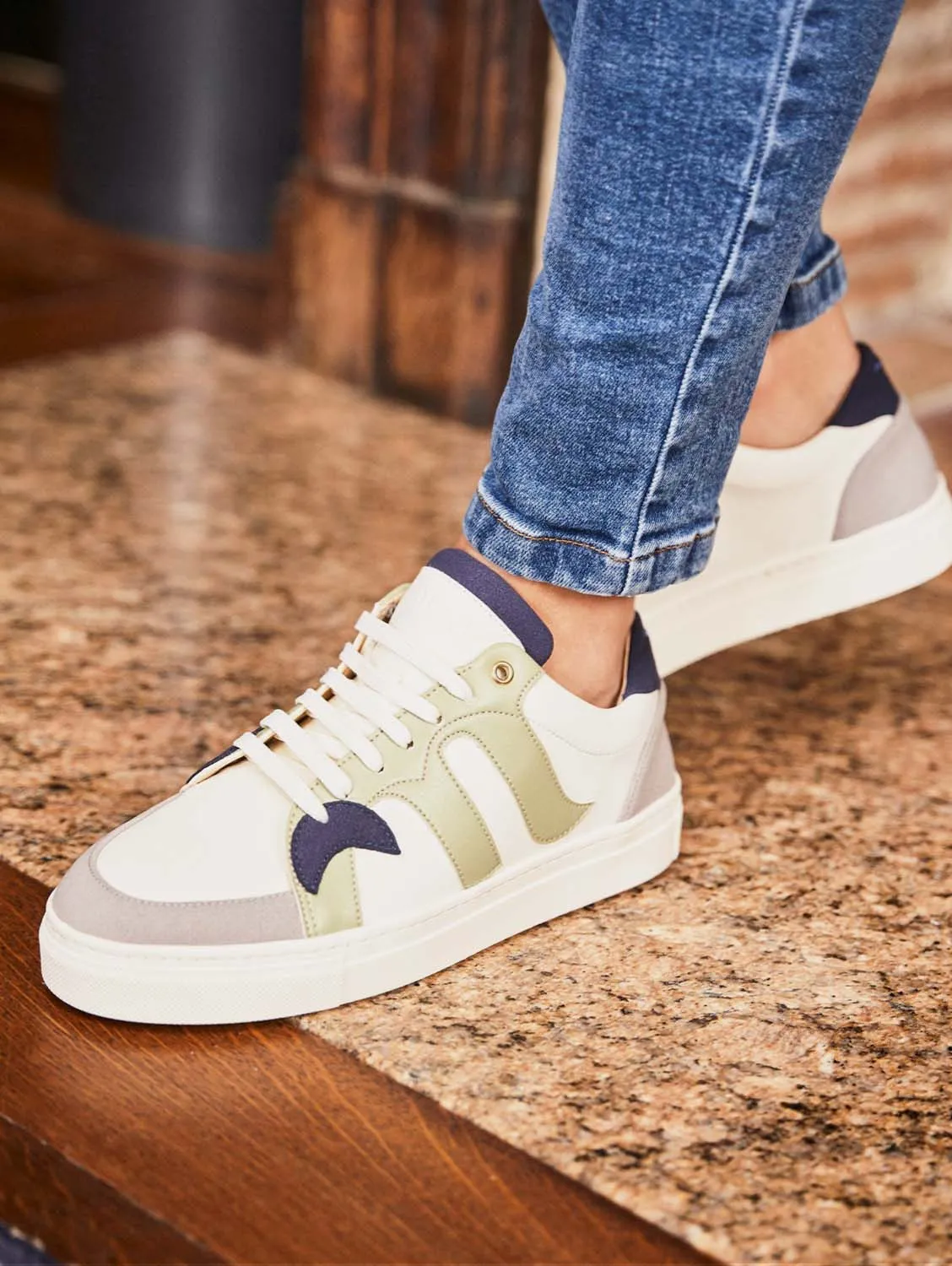 Footprint Vegan Grain & Apple Leather Sneakers | Shore