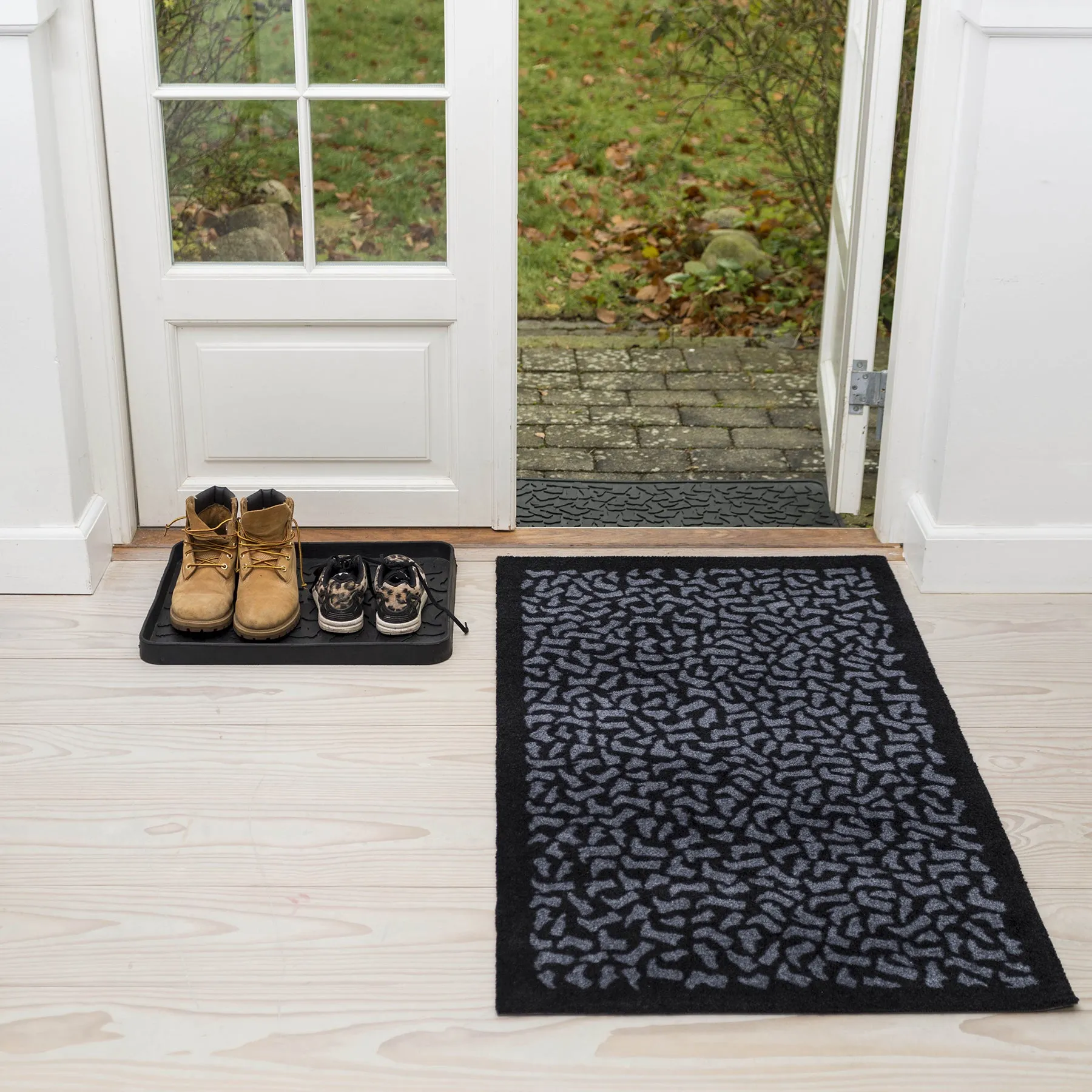 GULVMÅTTE 67 x 200 CM - FOOTWEAR/BLACK