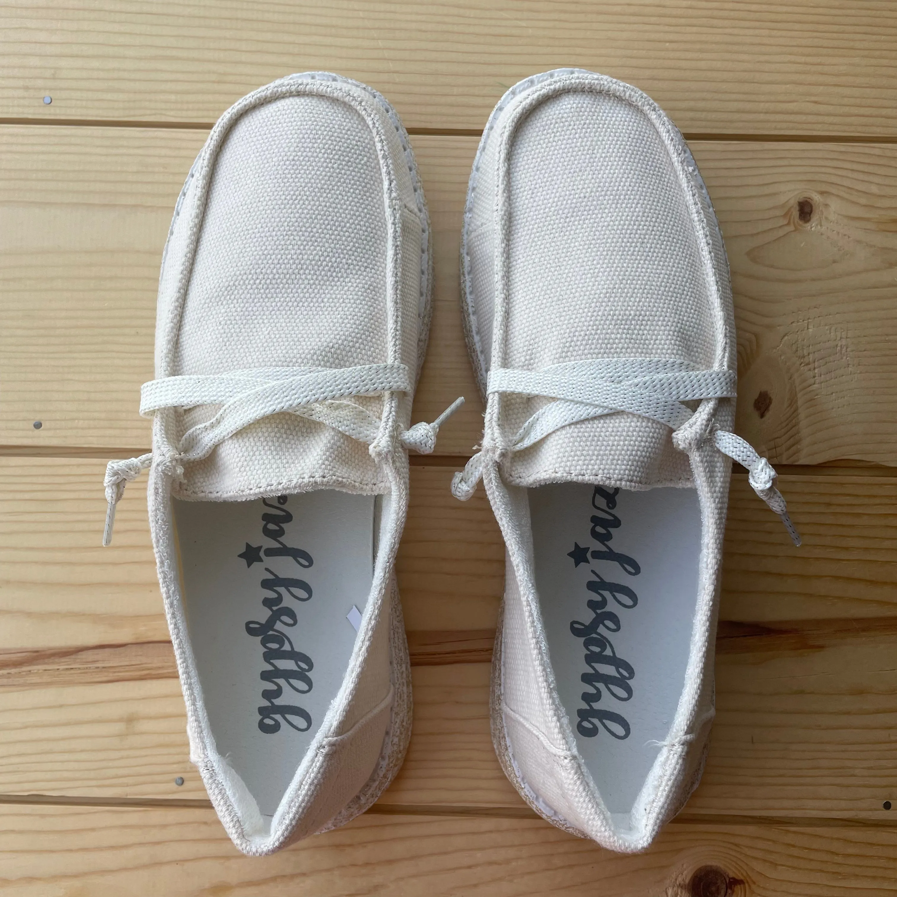 Gypsy Jazz "Flash" Cream Slip-on Shoes