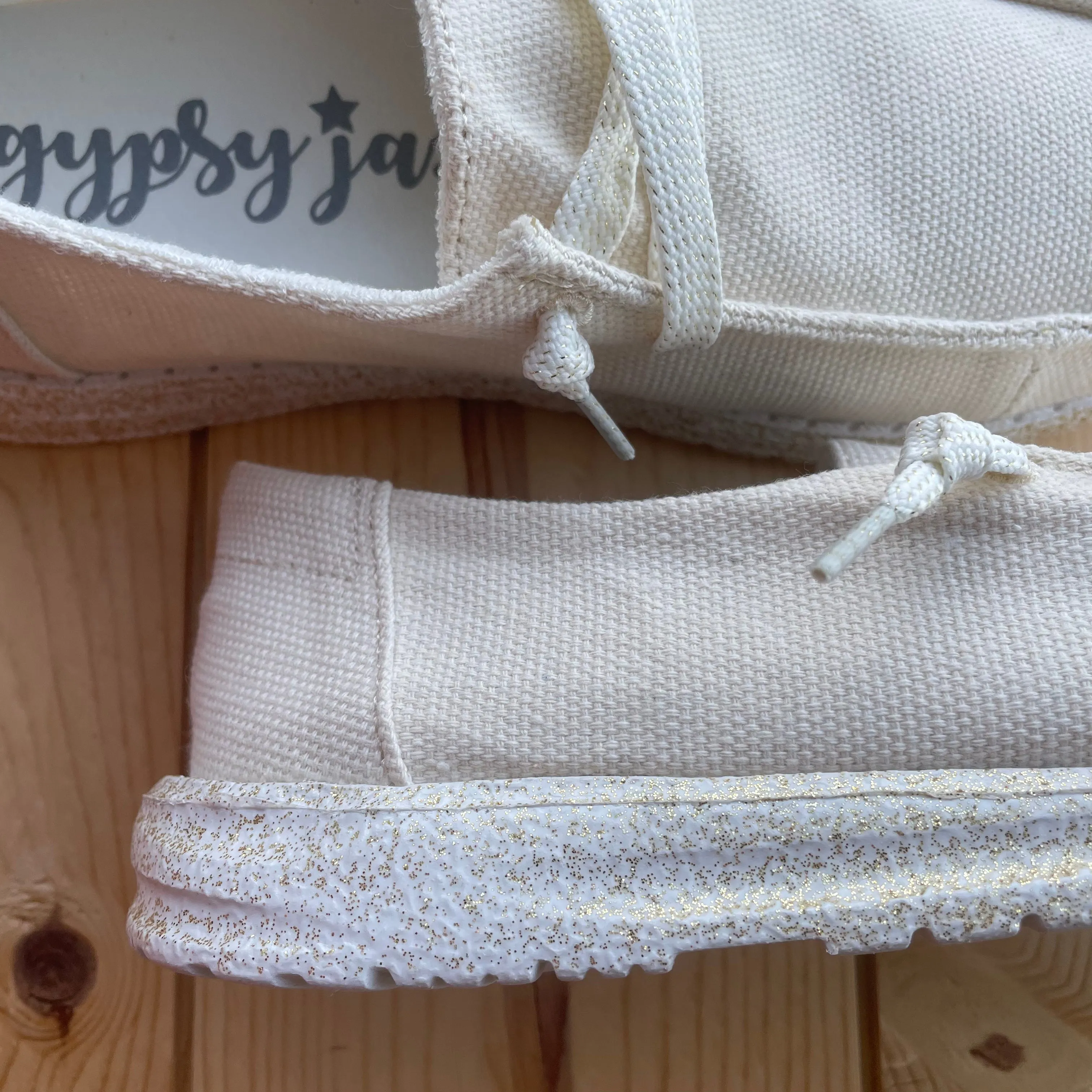 Gypsy Jazz "Flash" Cream Slip-on Shoes