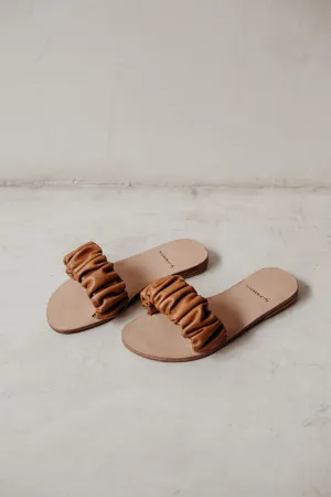 Haylee Scrunch Sandal