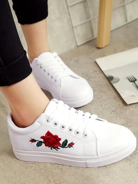 Latest Leather Embroidered Athletic Shoes