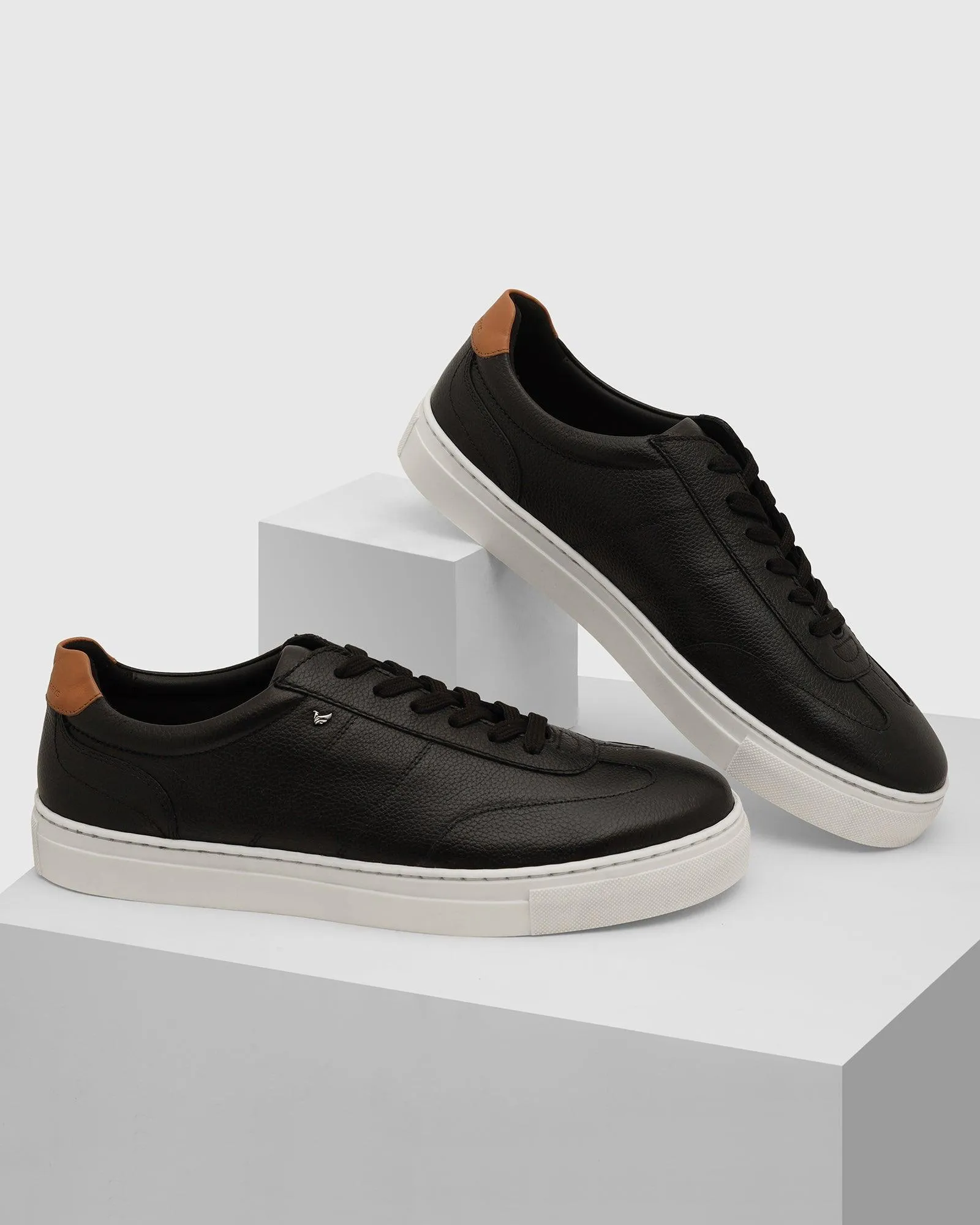 Leather Jet Black Solid Sneakers - Tablet