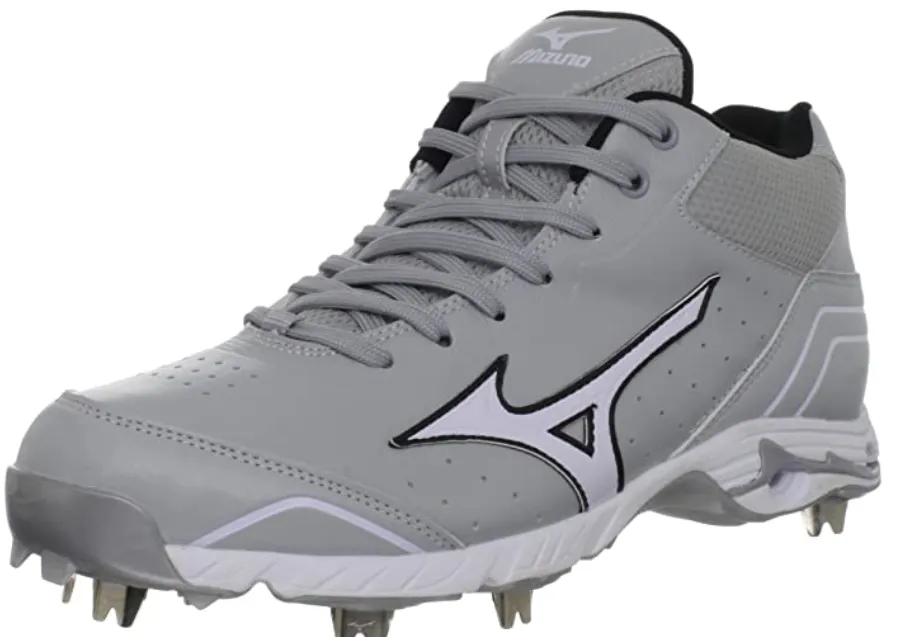 Mizuno 9 Spike Advanced Classic 7 Mid Baseball Cleats