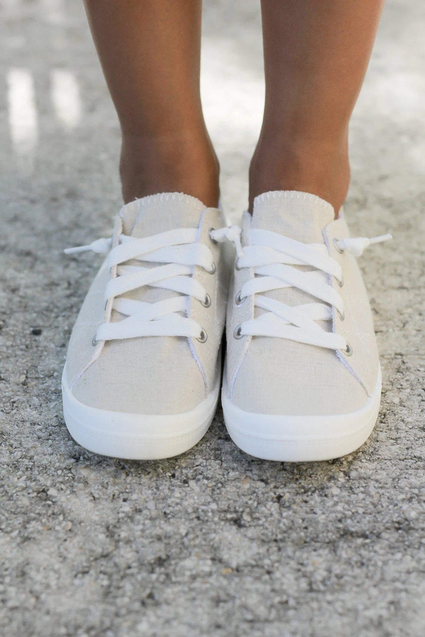 Rae Cream Sneakers