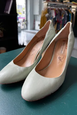 Re-Wear Agnes & Norman Green Vintage Style Shoes