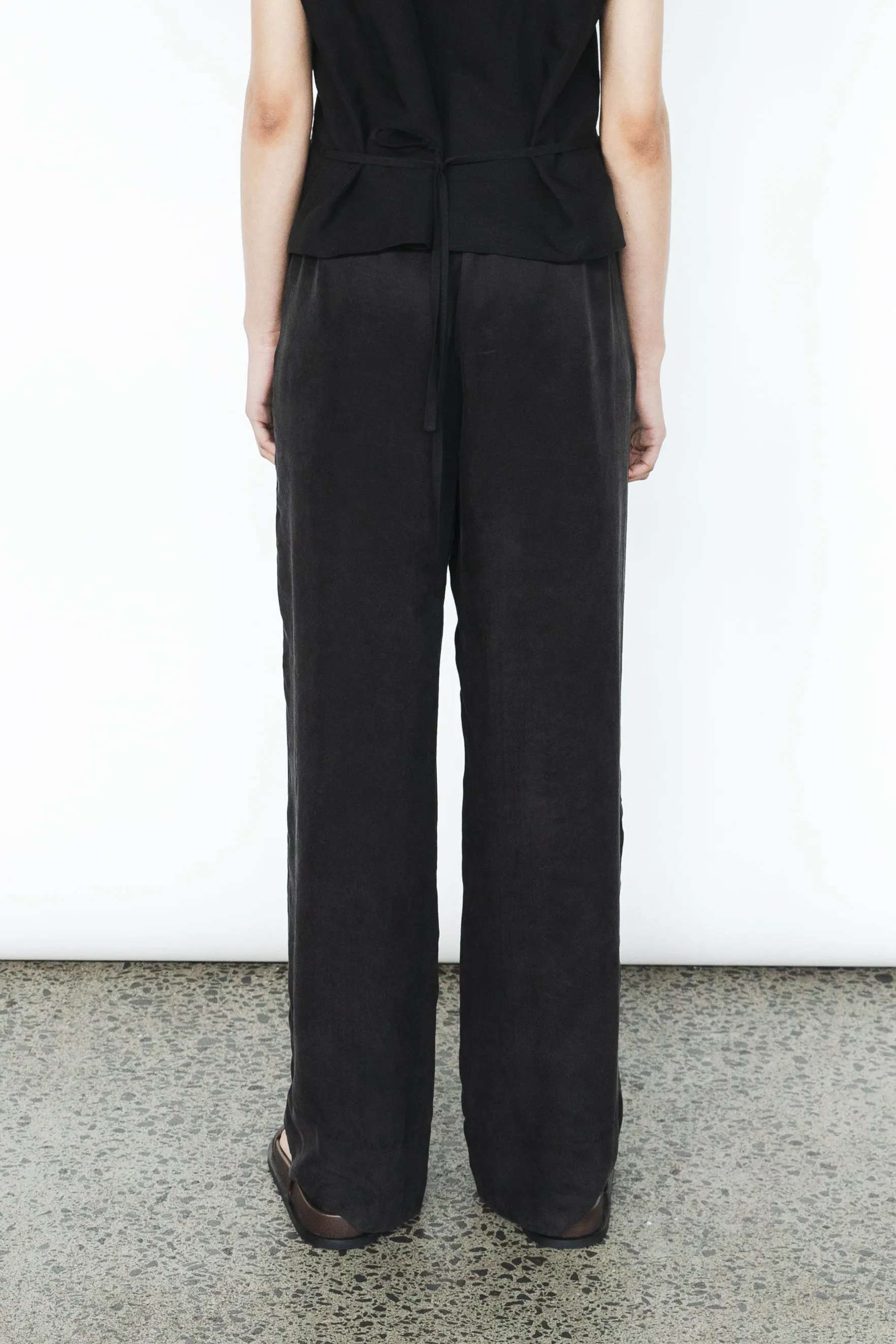 Sophie - Every Day Trouser, Charcoal Cupro