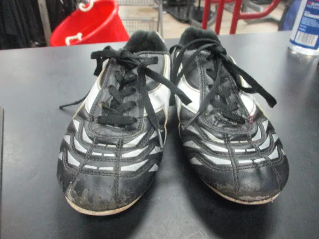 Used Diadora Soccer Cleat Youth Size 1