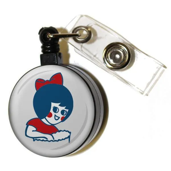 Utz Girl (White) / Retractable Badge Holder