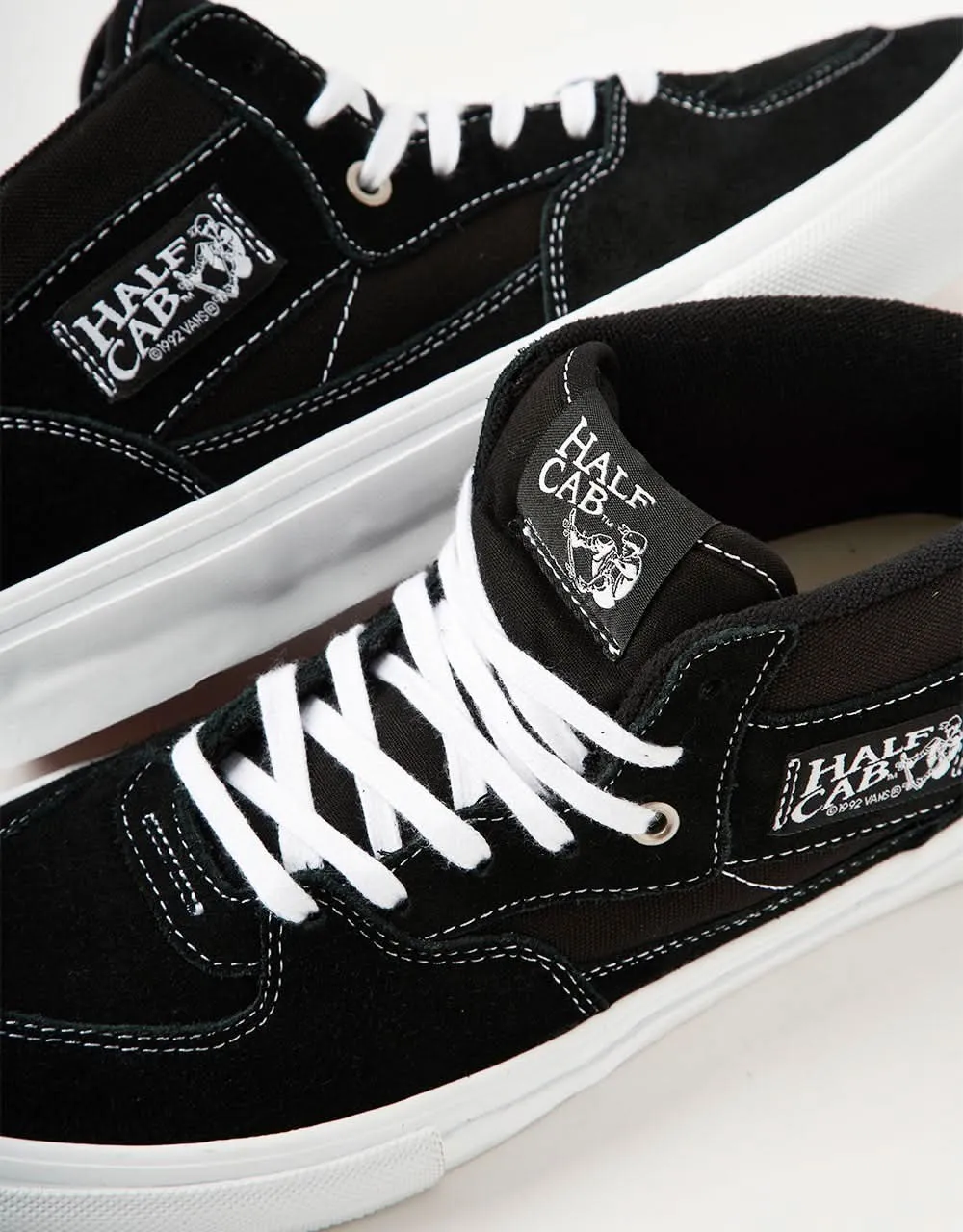 Vans Skate Half Cab Shoes - Black/White